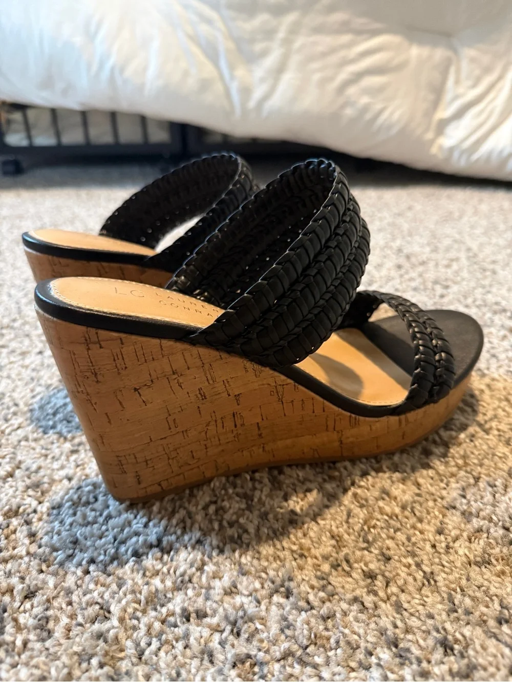 LC Lauren Conrad stylish black